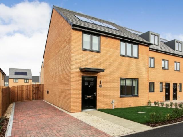 Stonemason Way, Peterborough PE4, 4 bed semi detached house to rent, £1,640 pcm | PrimeLocation