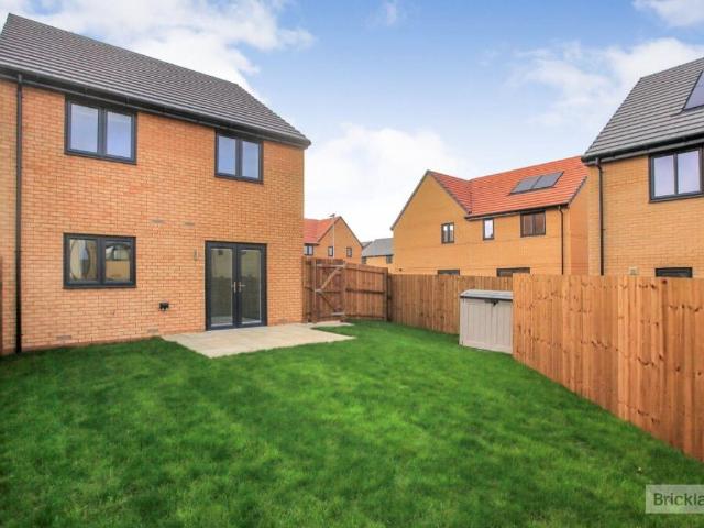 Stonemason Way, Peterborough PE4, 4 bed semi detached house to rent, £1,640 pcm | PrimeLocation