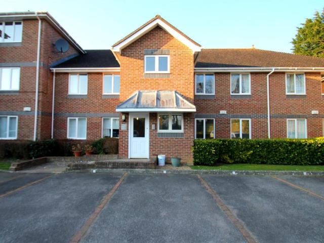 Stoneacre Court, Enterprise Road, Maidstone, Kent ME15, 2 bed flat to rent, £1,180 pcm | PrimeLocation