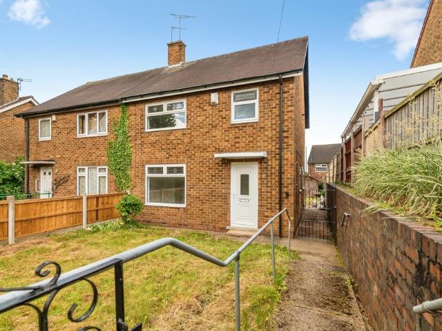 Stoneacre, NOTTINGHAM, NG5 3 bed house to rent £1,125 pcm £260 pw