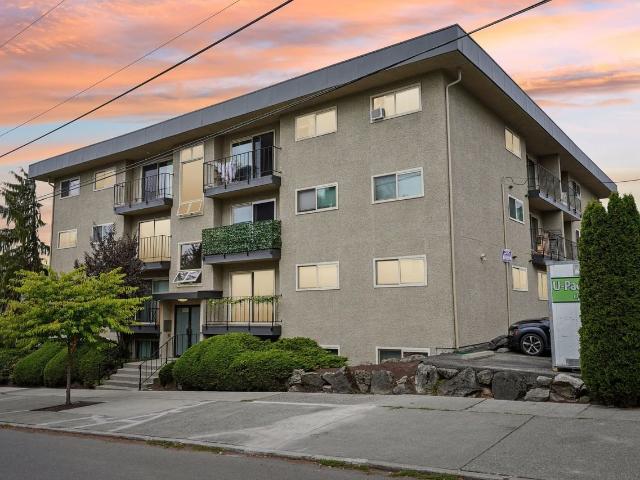 Stonebridge Apartments 1 Bedroom Apartment for Rent at 5204 15th Ave Ne, Seattle, WA 98105 University District