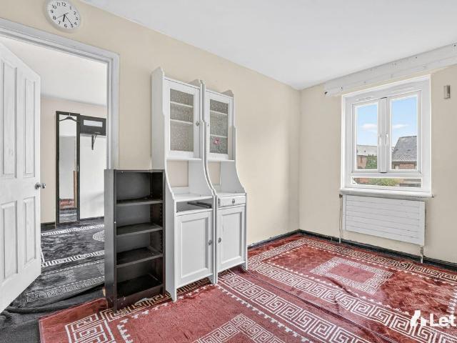 Stonebridge Road, London N15, 2 bed flat to rent, £1,850 pcm | PrimeLocation