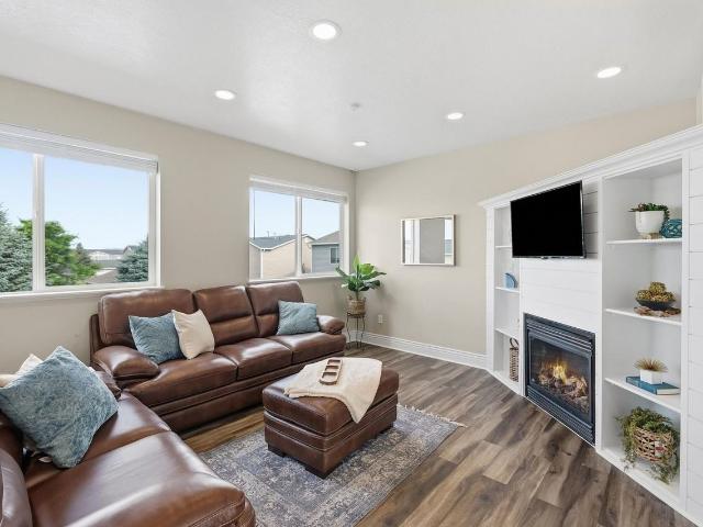 Stonebrook Apartment Homes 2 Bedroom Apartment for Rent at 879 S 250 E, Smithfield, UT 84335