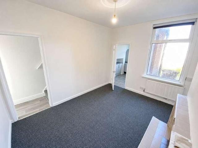 Stoneclose Avenue, Hexthorpe, Doncaster, DN4