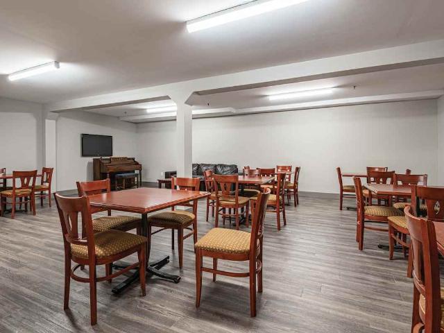 Stonecrest Village 1 Bedroom Apartment for Rent at 81 79,81 Radcliffe Drive & 80, Halifax, NS B3M 4P2 Clayton Park West