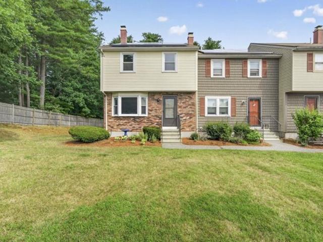 Stonegate Ln, Derry, Home For Sale