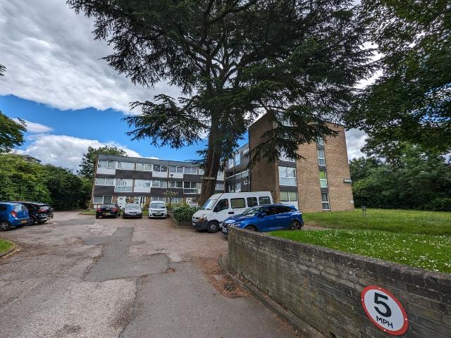 Stonegrove, Edgware HA8, Studio to rent, £1,150 pcm | PrimeLocation