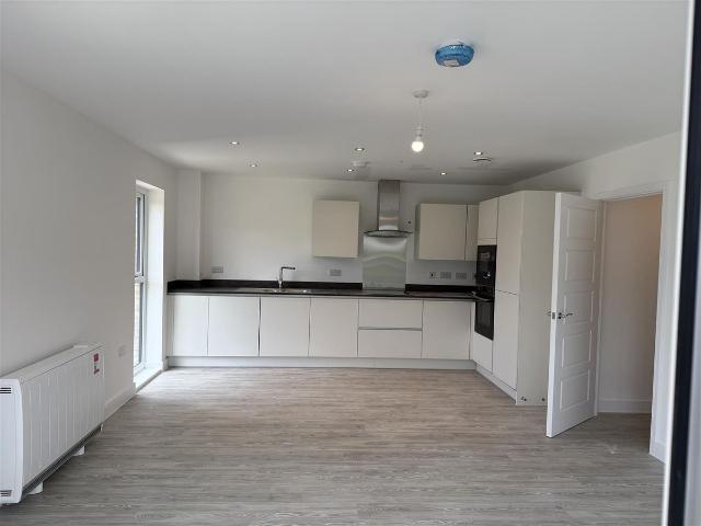 Stonehaven, Ebbsfleet DA10, 2 bed flat to rent, £1,695 pcm | PrimeLocation