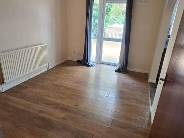 Stonehorse Road, Enfield EN3, 1 bed flat to rent, £1,450 pcm | PrimeLocation