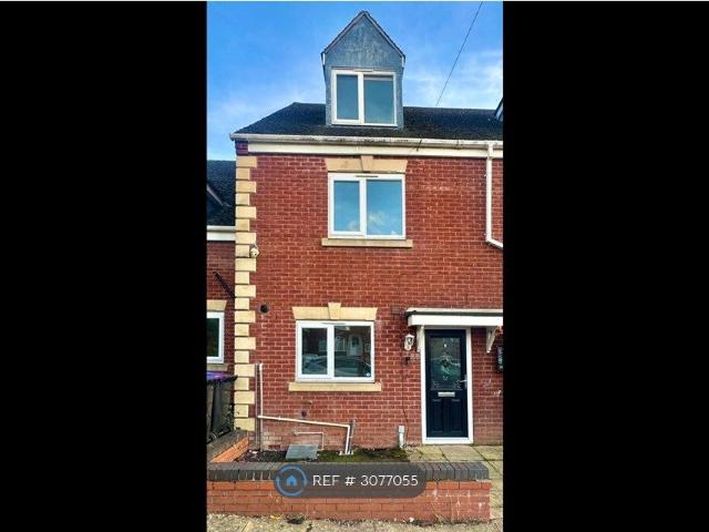 Stonehouse Court, Bridgnorth WV16, 4 bed terraced house to rent, £1,100 pcm | PrimeLocation
