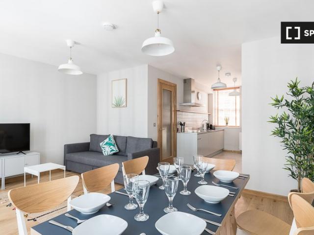 STONEiMAGE Management, 84 Theobalds Road, London, WC1X 8RW, United Kingdom | 3 bed apartment for rent #23540950 | Rentberry
