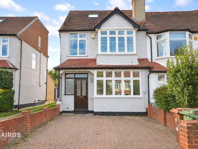 Stoneleigh Avenue, Worcester Park KT4, 4 bed end terrace house to rent, £3,000 pcm | PrimeLocation