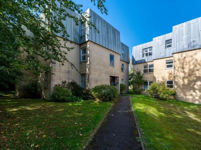 Stoneleigh Court, Lansdown Road BA1, 3 bed flat to rent, £1,550 pcm | PrimeLocation