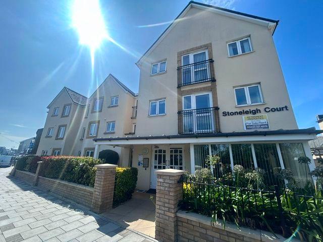 Stoneleigh Court, Porthcawl CF36, 2 bed flat to rent, £1,300 pcm | PrimeLocation