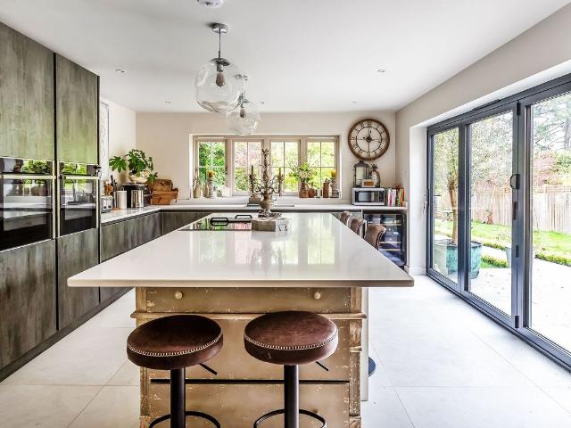 Stonewall Park Road, Langton Green TN3, 3 bed detached house to rent, £3,500 pcm | PrimeLocation