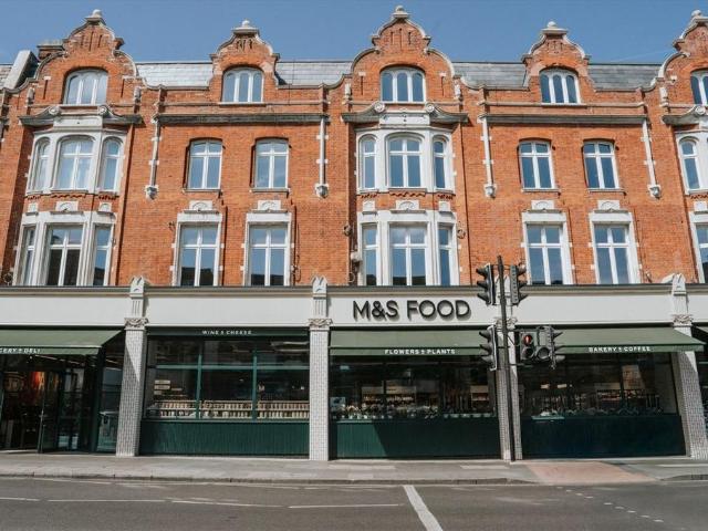 Stonhouse Street, London SW4 2 bed flat to rent £3,500 pcm £808 pw