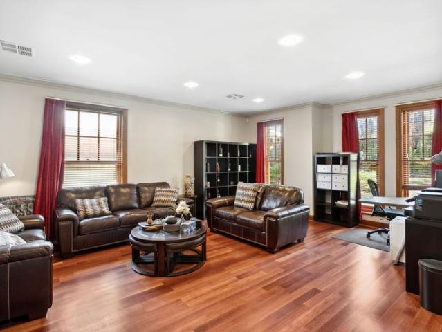 Stonyfell Sanctuary: Luxury Rental Residence Available Now