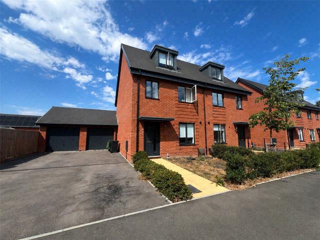 Stonyfield Road, Whiteley, Fareham, Hampshire PO15, 3 bed semi detached house to rent, £1,750 pcm | PrimeLocation