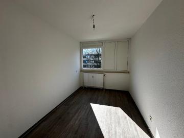 Stop! Praktische 3 Zimmer Wohnung