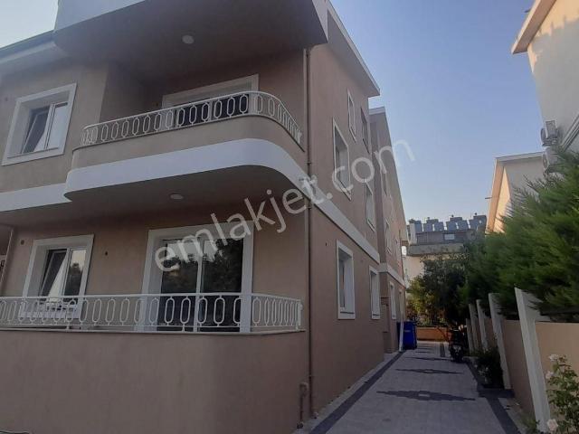 Stop’tan Foça Günlükbaşı Geniş 2+1 Yüksek Giriş