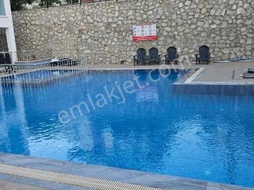 Stop’tan Karapınar’da Havuzlu Eşyalı Kiralık 1+1 Daire
