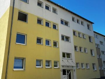 Stop: 3,5 Zimmer Wohnung in zentraler Lage