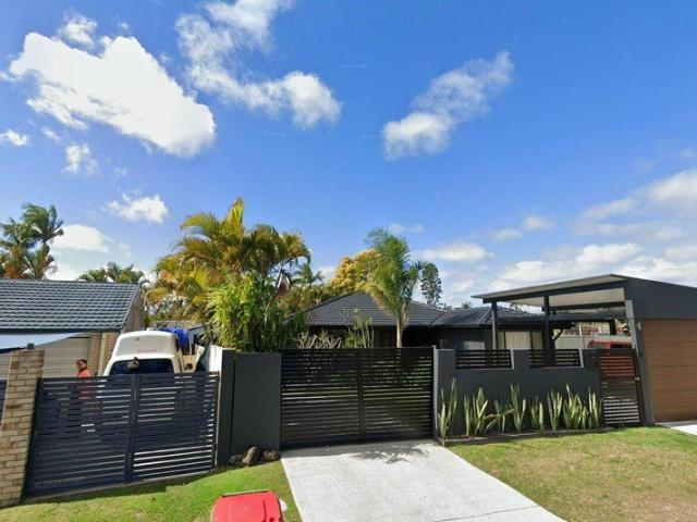 STORAGE STORAGE, BOAT, CARAVAN, CARS, SHED/MAN CAVE, PLUS RENOVATED 4 BEDROOM
