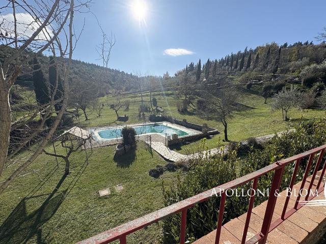Storico con terrazza e giardino Castellina in Chianti 120m² Castellina in Chianti