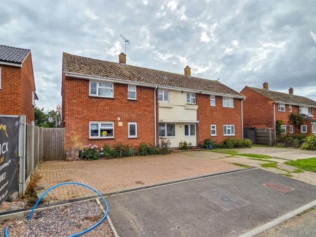 Storms Way, Chelmsford CM2, 3 bed end terrace house to rent, £1,800 pcm | PrimeLocation