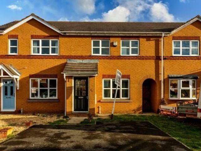 Storrs Wood View, Cudworth, Barnsley S72, 3 bed town house to rent, £850 pcm | PrimeLocation