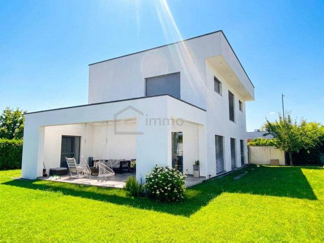 State of the Art hochmoderne Villa in bester Lage