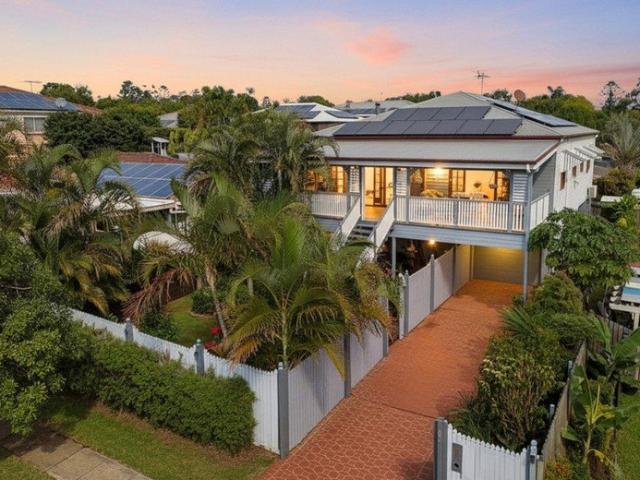Statement Family Home Offering Luxury, Space & Dual Living Flexibility
