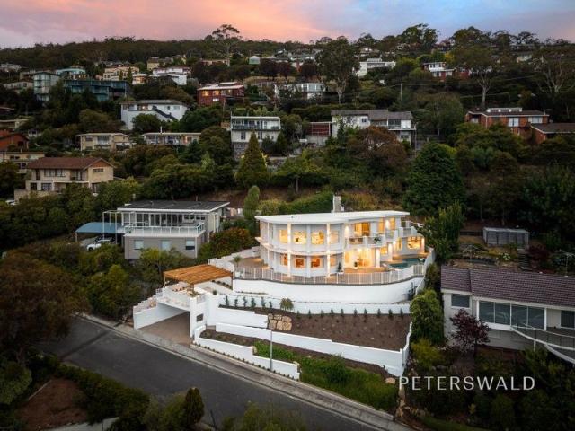 Statement of luxury with unrivalled entertaining appeal in Sandy Bay