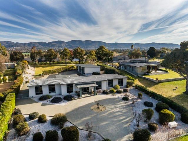 STATEMENT LIVING IN A BLUE CHIP LOCATION