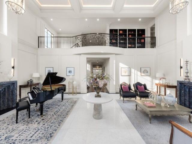 Stately Grandeur in the heart of Balwyn