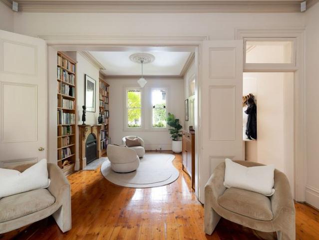 Stately 4 bedroom terrace in a premier village position. 9 month lease