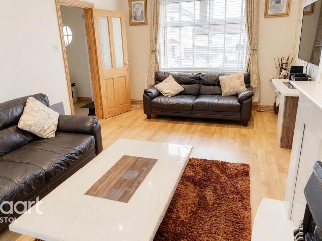 Station Avenue, Bristol 3 bed terraced house to rent £1,800 pcm £415 pw