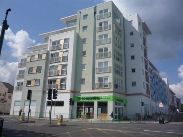 Station Approach, Epsom KT19, 2 bed flat to rent, £1,600 pcm | PrimeLocation