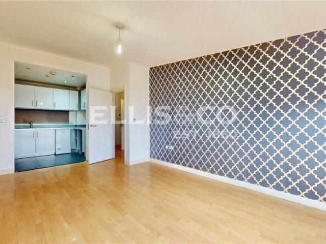 Station Grove, HA0, Wembley