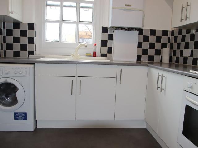 Station House Mews, Edmonton N9, 3 bed flat to rent, £2,100 pcm | PrimeLocation