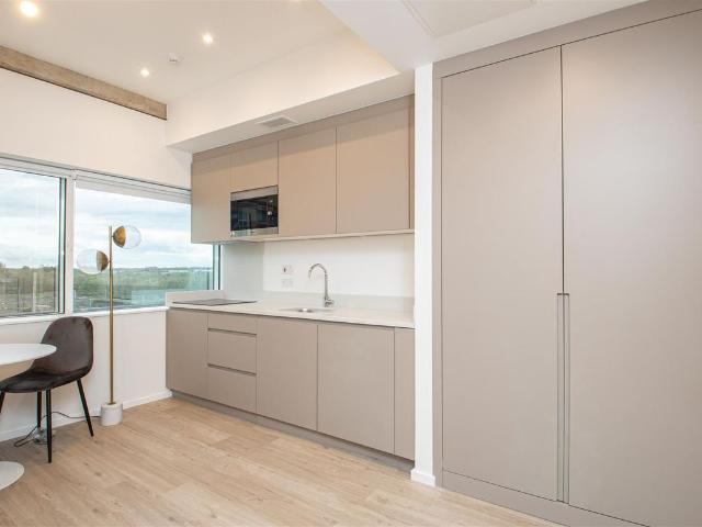 Station House, Central Milton Keynes MK9, 1 bed flat to rent, £1,095 pcm | PrimeLocation