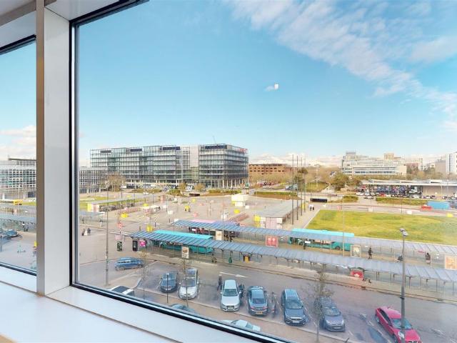 Station House, Central Milton Keynes MK9, 1 bed flat to rent, £1,295 pcm | PrimeLocation