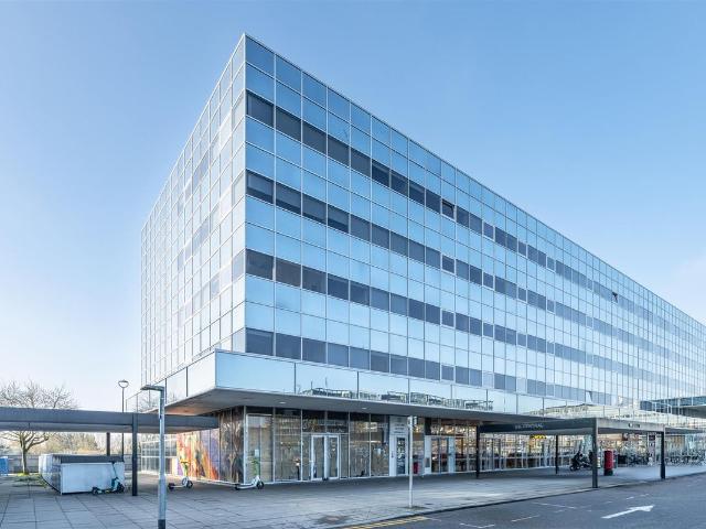 Station House, Elder Gate, Milton Keynes MK9, 2 bed flat to rent, £1,495 pcm | PrimeLocation