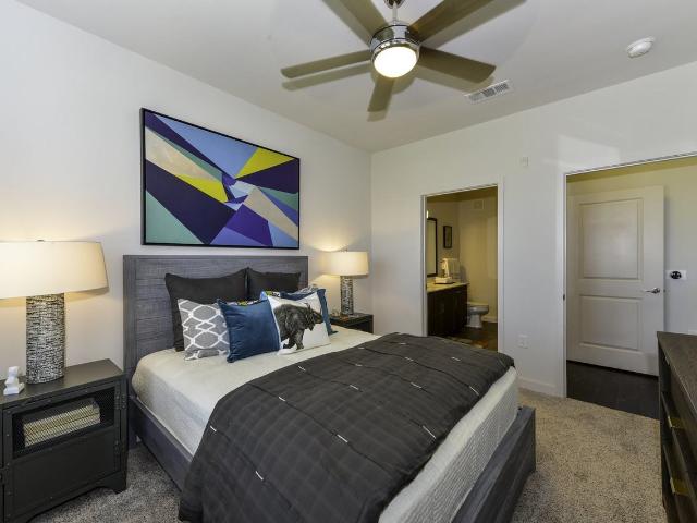 Station R Apartments 1 Bedroom Apartment for Rent at 144 Moreland Ave Ne, Atlanta, GA 30307 Reynoldstown