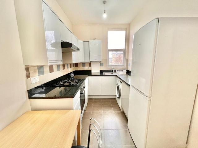Station Rise SE27, 1 bed flat to rent, £1,600 pcm | PrimeLocation