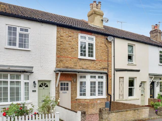 Station Road, Claygate KT10, 2 bed terraced house to rent, £2,250 pcm | PrimeLocation