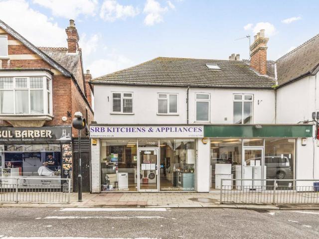 Station Road, Addlestone KT15, 1 bed flat to rent, £1,395 pcm | PrimeLocation