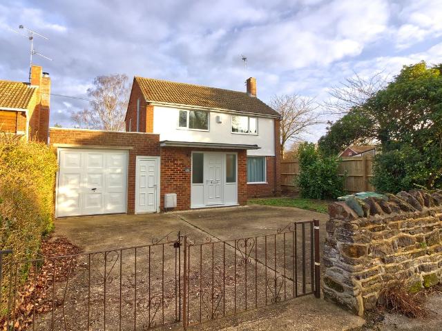 Station Road, Bow Brickhill MK17, 4 bed detached house to rent, £2,150 pcm | PrimeLocation