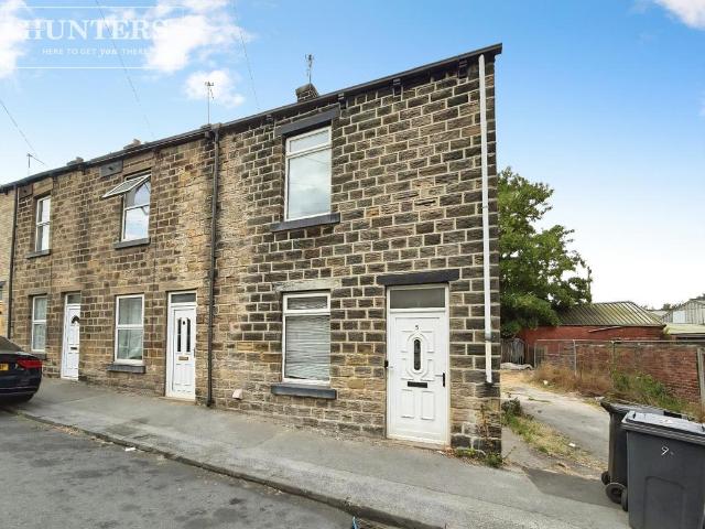 Station Road, Barnsley 2 bed end of terrace house to rent £620 pcm £143 pw