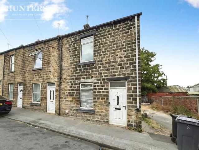Station Road, Barnsley S70, 2 bed end terrace house to rent, £750 pcm | PrimeLocation